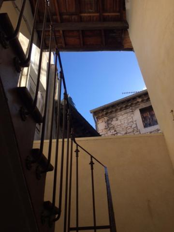 Appart Sympa Dans Le Vieux Nimes Luaran gambar