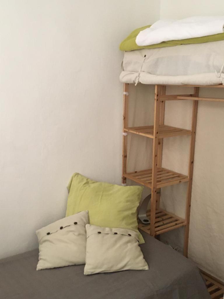 Appart Sympa Dans Le Vieux Nimes Luaran gambar